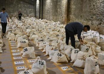 AKP’nin itirazlarına kabul, DEM Parti ve CHP’ye ret: Çifte standart!