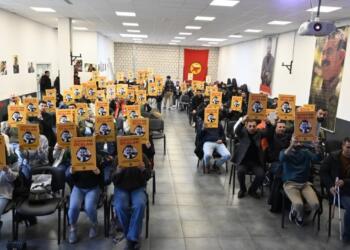 Basel’de gençlerden ‘Öcalan’a özgürlük’ talepli panel