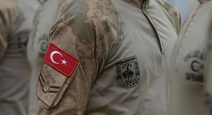 Kendisini ‘uzman çavuş’ olarak tanıtıp bir kadına tecavüz etti