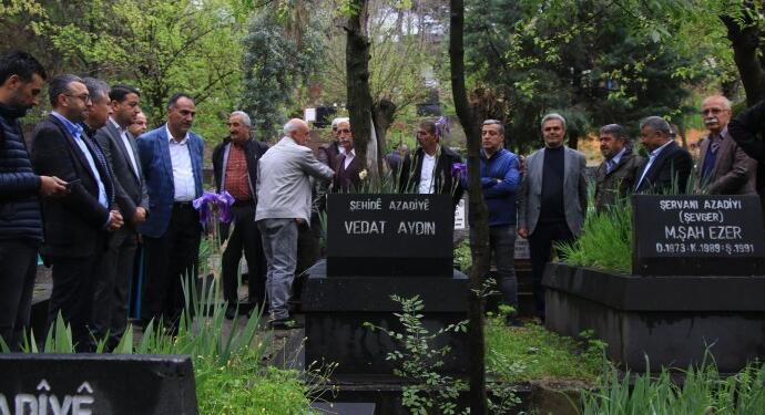 Vedat Aydın mezarı başında anıldı