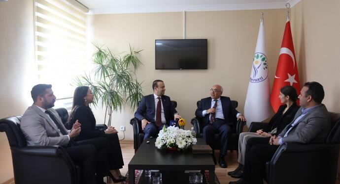 Siyasi partilerden DEM Parti’ye bayram ziyareti