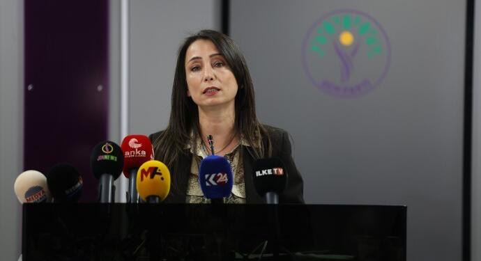 Hatimoğulları: Anayasa tartışmalarını toplumla birlikte yapacağız