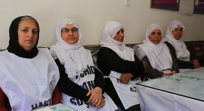 3 kentte Adalet Nöbeti: Abdullah Öcalan ve tüm tutsaklar özgür olmalı