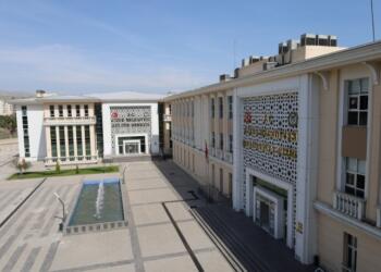 Belediye kasalarını boşaltıyorlar: Mazbata verilmeden bir saat önce 30 milyon TL harcandı