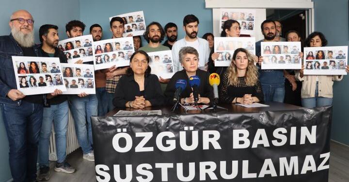 Gazeteciler için açıklama: Savaşta önce gerçekler öldürülür politikası devrede