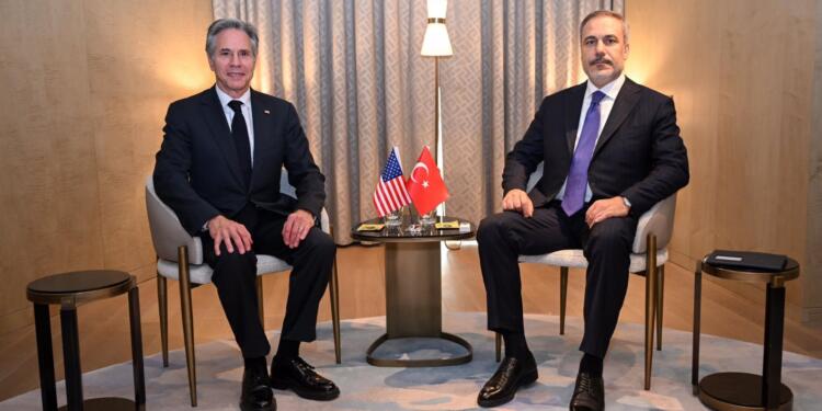 Fidan ve Blinken, Riyad’da görüştü