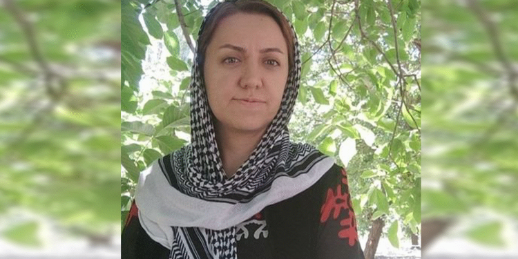 İran Kürtçe öğretmeni Soma Pur Muhammedî’ye 10 yıl hapis cezası verdi
