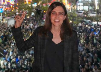 ‘Jin jiyan azadî’nin zaferi: Türkiye’de en çok oyla seçilen belediye başkanı Gülistan Sönük