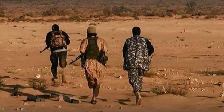 DAİŞ Şam askerlerini ‘infaz’ etti