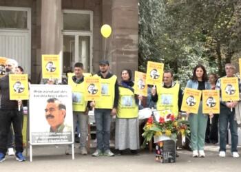 Dünyanın birçok yerinde 4 Nisan kutlamaları