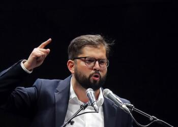 Gabriel Boric: İsrail Gazze’de barbarlık yaptı