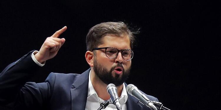 Gabriel Boric: İsrail Gazze’de barbarlık yaptı