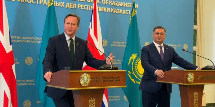 Kazakistan ile İngiltere stratejik ortaklık anlaşması imzaladı