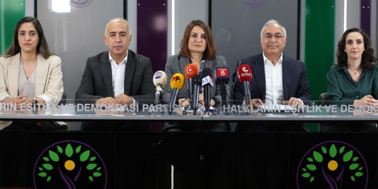 Hatimoğulları: Seçimlerde DEM Parti Türkiye’nin yönünü belirlemiştir