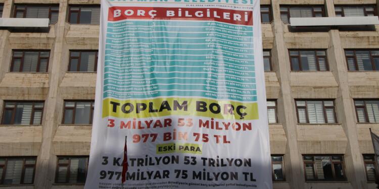 Êlih Belediyesi’ne kayyımdan kalan borçlar açıklandı