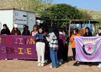 Şengal’de genç kadınlardan öz savunma hamlesi
