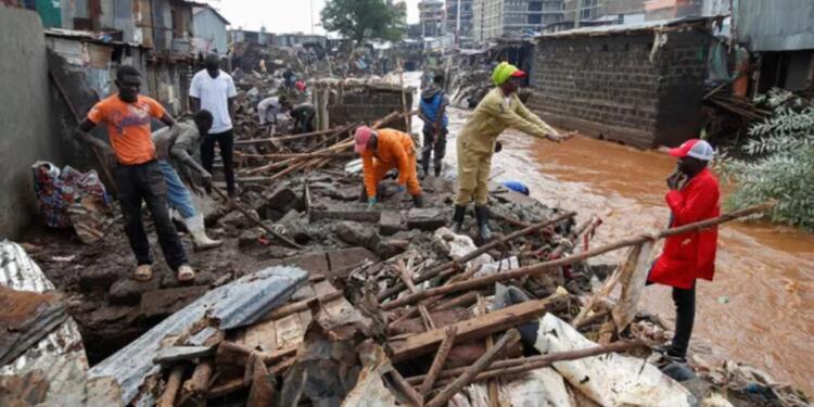 Kenya’da baraj patladı: En az 42  ölü