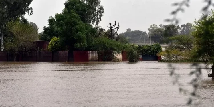 Pakistan’da şiddetli yağışlar: 17 ölü, 23 yaralı