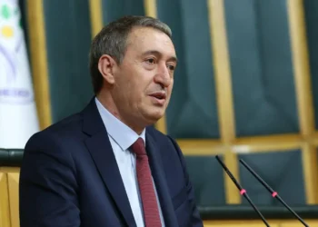 Bakırhan’dan 3 kent için demokratik kamuoyuna ve muhalefete çağrı