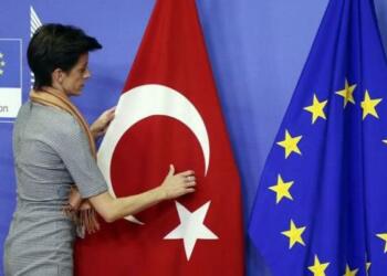 Türkiye, mülteciler için aldığı parayı nereye harcadığını AB denetçilerine açıklamıyor