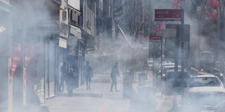 Wan’da 2 gün süren protestolarda; 350’ya yakın gözaltı, 400’den fazla yaralı