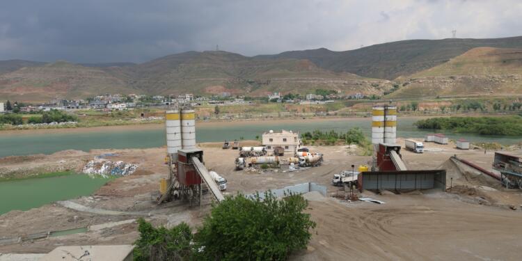 Şirnex’te kum ocakları tehdit oluşturuyor