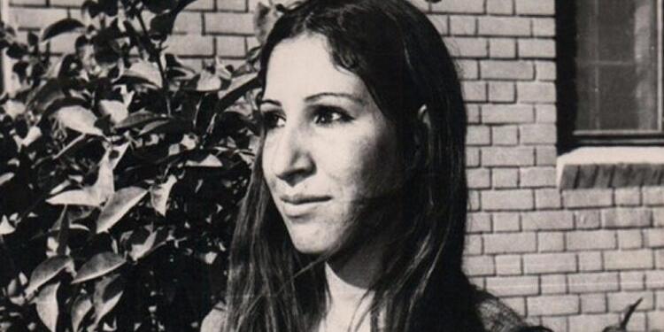 Saç örgülerini özgürlük bayrağı yapan kadın: Leyla Kasım