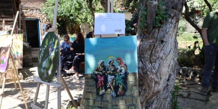 Tutsak kadınların resim sergisine çağrı