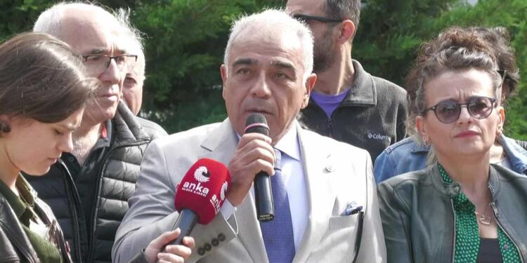 Depremi protesto eden 106 kişi hakim karşısında