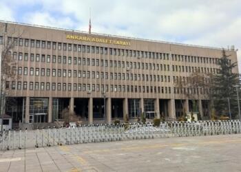 Êzidî kız çocuğunu kaçıran DAİŞ’lilerin davası ertelendi