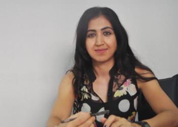 Gazeteci Dal: Tecrit ediliyorum