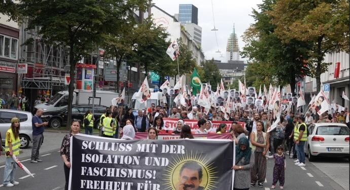 KCDK-E’den İmralı tecridi karşı ‘alanlara’ çağırdı