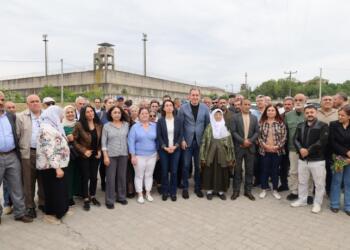 DEM Parti Eş Genel Başkanları Yüksekdağ’ı ziyaret etti: Mücadele devam edecek