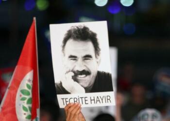 Rojava’dan Rojhilat’a; gazetecilerden tecride tepki