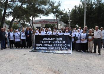 Birçok kentte ‘Özgürlüğe ses ver’ eylemi: Tecrit kalkarsa normalleşme sağlanır