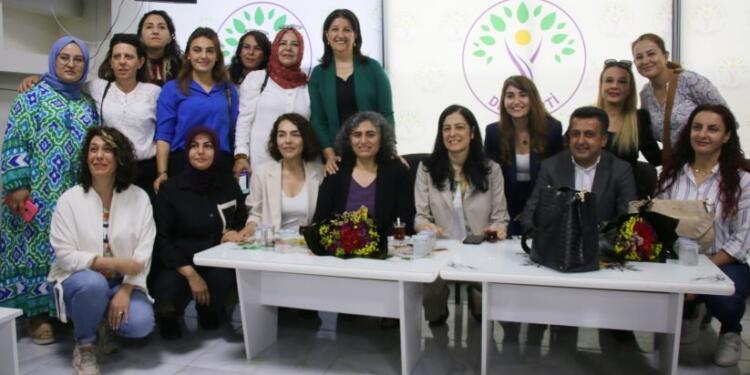 Tuncel, Akat Ata ve Kışanak’ın halk buluşmaları sürüyor