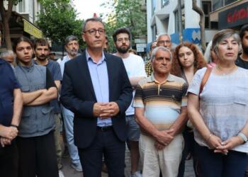 İzmir’de DEM Parti’nin basın açıklaması engellendi