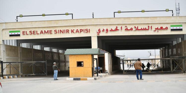 Askerler Suriye’den general aracıyla insan kaçaklığı yapıyormuş