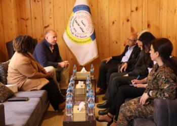 Farklı ülkelerden Rojava’ya ziyaret