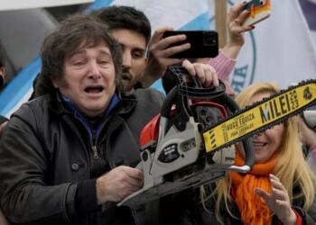 Maduro: Milei Arjantin’i ABD kolonisine dönüştürdü