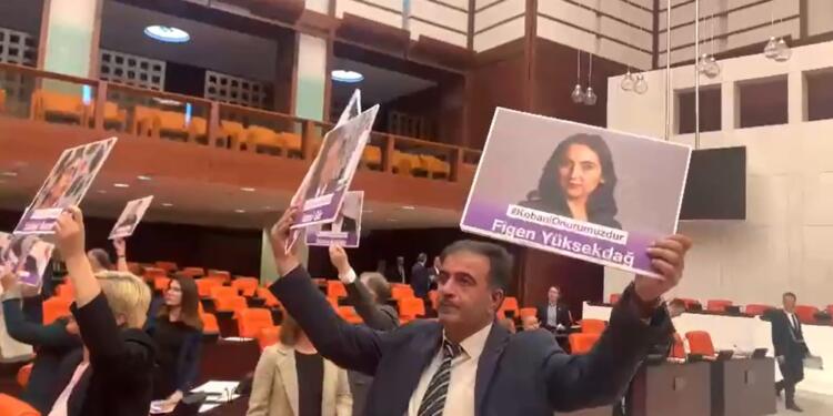 Meclis Genel Kurulu’nda Kobanê Davası protesto ediliyor