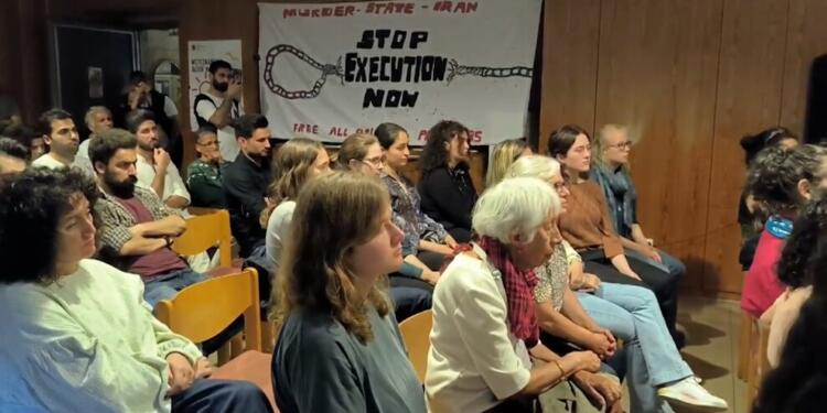 İran’da idam edilenler Berlin’de anıldı