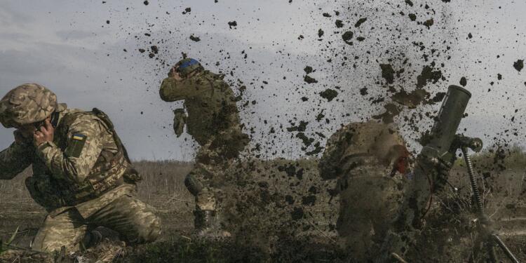 Rusya: Fransa’ya cevabımız sadece siyasi olmaz