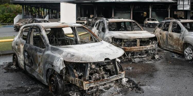 Yeni Kaledonya’da bağımsızlık vurgusu