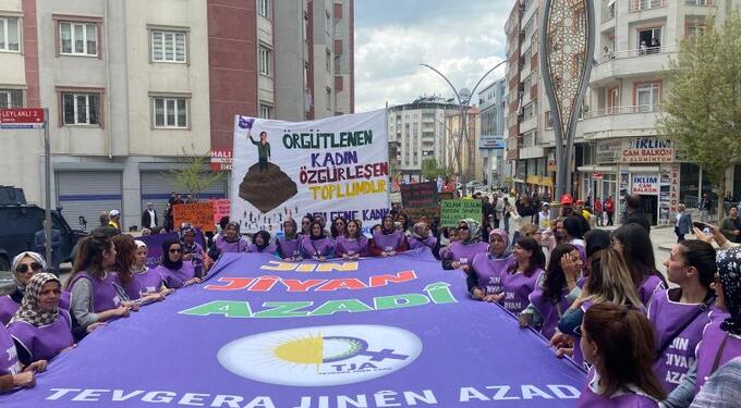 Wan’da binler alanda: 31 Mart’ta direndik yine direneceğiz