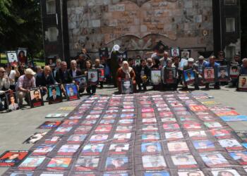 Kayıp yakınları ve İHD 4 kentte yakınlarının akıbetini sordu