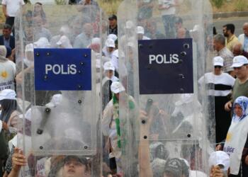 4 kentteki ‘Özgürlüğe ses ver’ eyleminde tek talep: Tecridi kaldırın