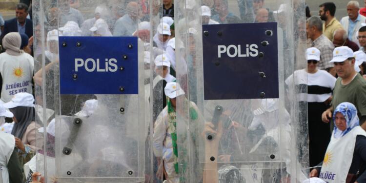 4 kentteki ‘Özgürlüğe ses ver’ eyleminde tek talep: Tecridi kaldırın