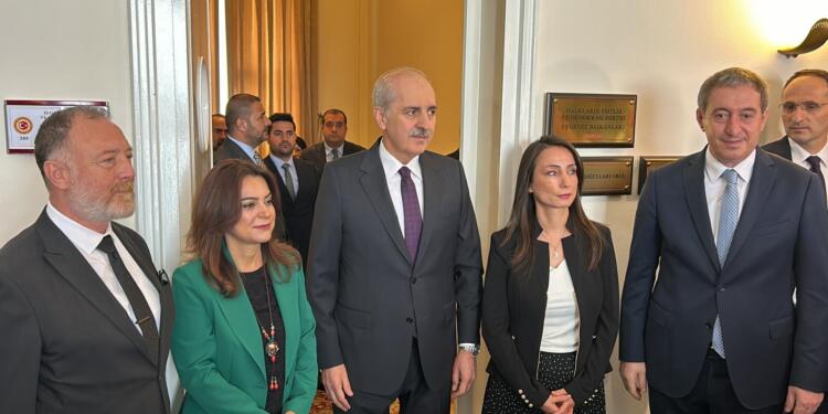 Kurtulmuş DEM Parti’yi ziyaret etti