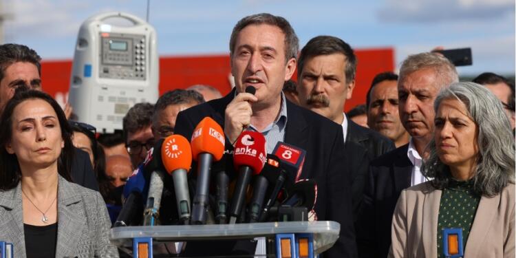 DEM Parti’den Kobanê Davası kararına dair açıklama: Bu kararı tanımıyoruz